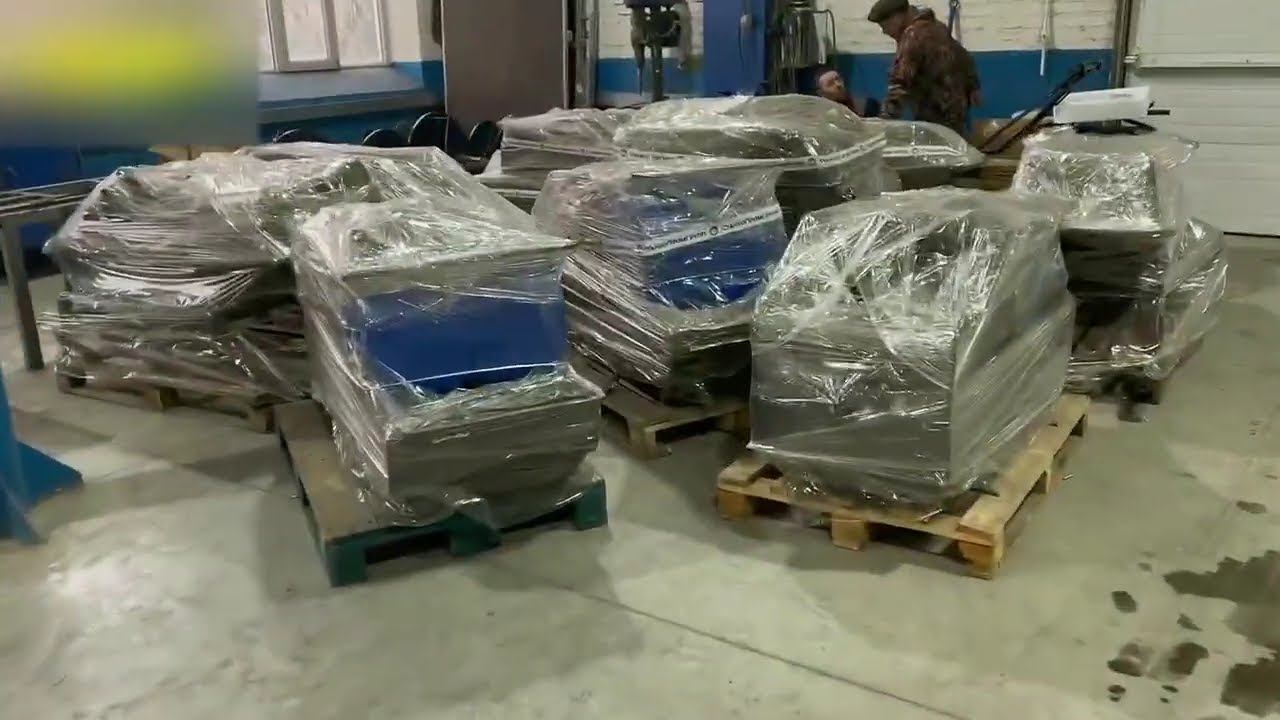 Подготовка к отгрузке мотобуксировщиков Draxter смотреть онлайн