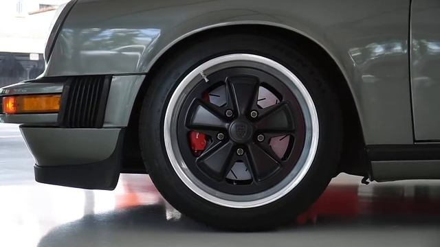 PORSCHE 911 1988 смотреть онлайн