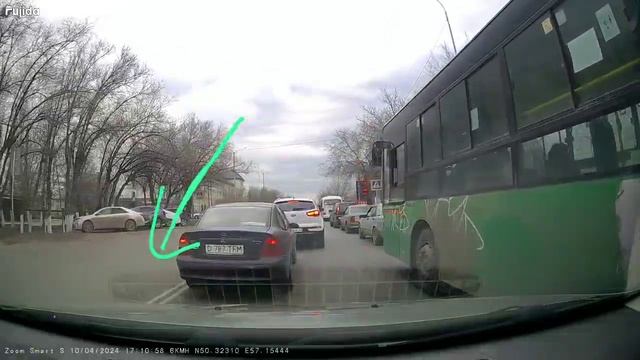езда по встречке Opel Vectra 990ACK 04 смотреть онлайн