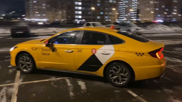 Hyundai Sonata смотреть онлайн