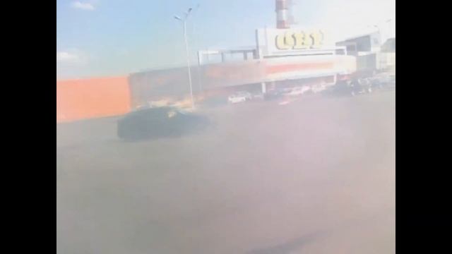 BMW M5 Жгет резину! смотреть онлайн