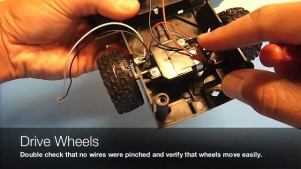 RoboTech SuperCar - Chassis Assembly
