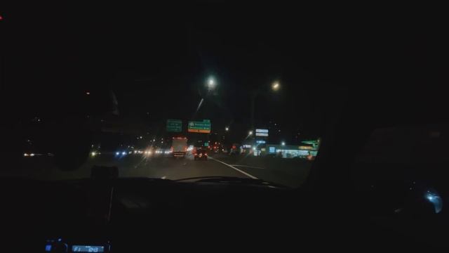 speeding through traffic in a manual e36 m3 (no music) смотреть онлайн