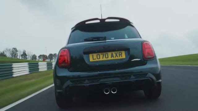 THE NEW MINI JOHN COOPER WORKS. смотреть онлайн