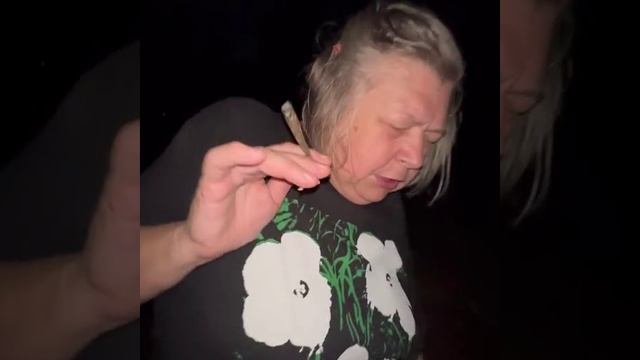 поссать на рану?😱 смотреть онлайн