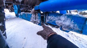 Чистил, чистил и сломал! Трактор МТЗ-82.1 чистит снег.