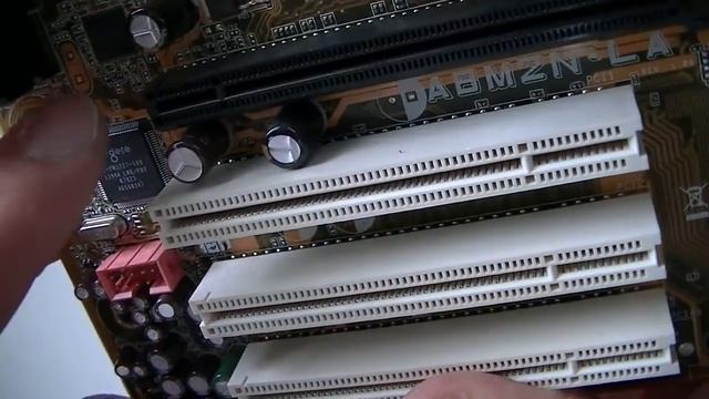A8M2N-LA Motherboard смотреть онлайн