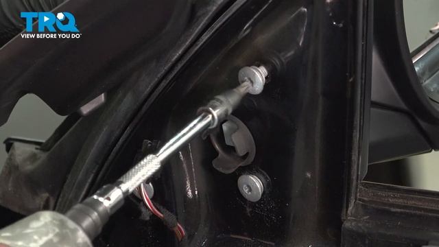 How to Replace Passenger Side Mirrors 2009-2013 BMW 328i xDrive смотреть онлайн