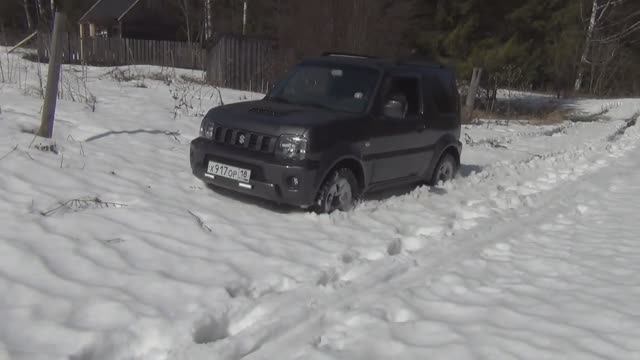 Пытаемся проехать на Suzuki Jimny....