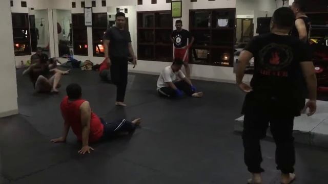 Smartco Self Defence School смотреть онлайн