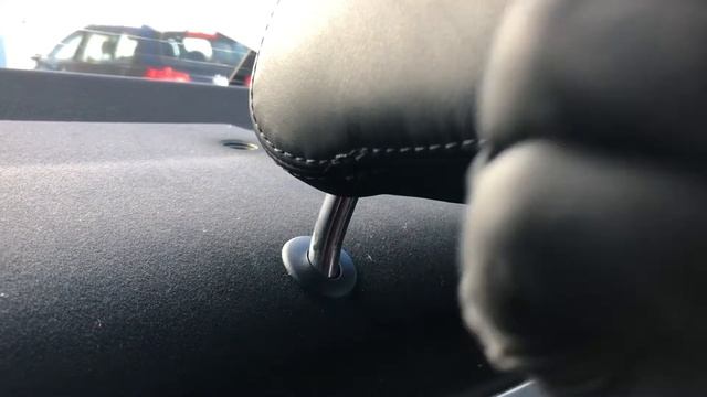 BMW E46 M3 Rear Headrest Removal Tips смотреть онлайн