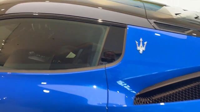 салон maseratti в торговлм центре смотреть онлайн