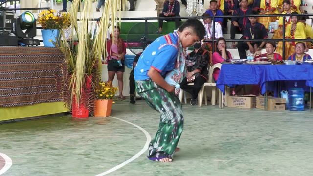 ГОСТЕПРИИМСТВО ФИЛИППИНСКИХ ПЛЕМЁН МАНСАКА И КАГАН / ЖИЗНЬ НА ОСТРОВЕ / ФИЛИППИНЫ смотреть онлайн