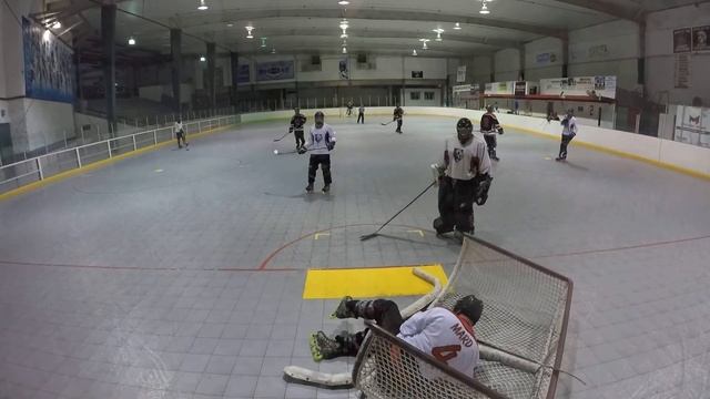Kodiacs 4 3 Win 4 12 18 Mini Game 1B Matt shoots so hard he knocks over the net смотреть онлайн