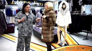 Пятигорск. Шубный рынок. Норка,  Песец, Дубленки