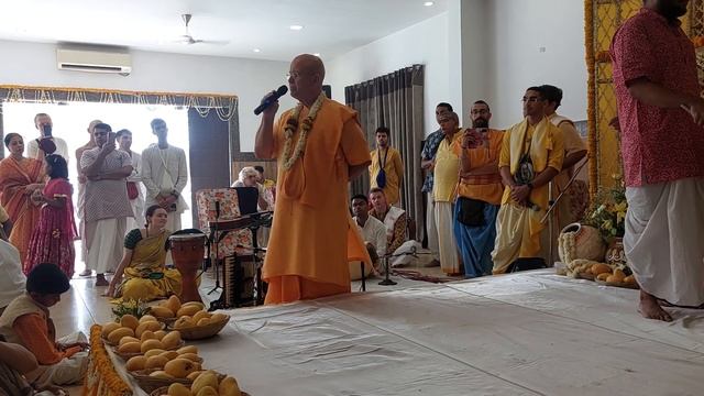 2024.04.28 Offering of BB Govinda Swami on 75th Vyasa Puja of Srila Indradyumna Swami смотреть онлайн