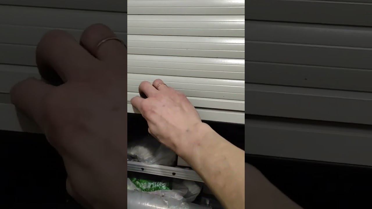 Рольставни в туалет. смотреть онлайн