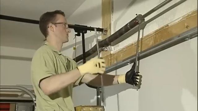 How to remove the existing garage door | Clopay garage doors смотреть онлайн