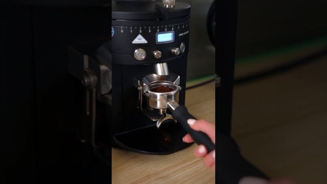 Готовим кофе по-карибски☕️ #shorts #lebocoffee смотреть онлайн