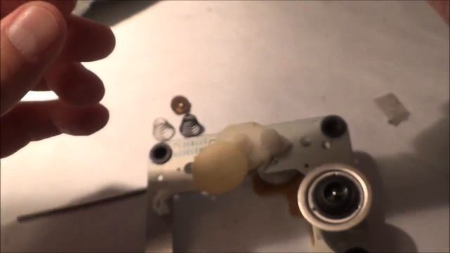 Pioneer XC-L5 -- Part 2 -- Optical pickup installation смотреть онлайн