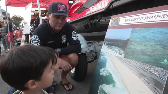 HBFD Fire Prevention Week @ Surf City Nights - October 2022 смотреть онлайн