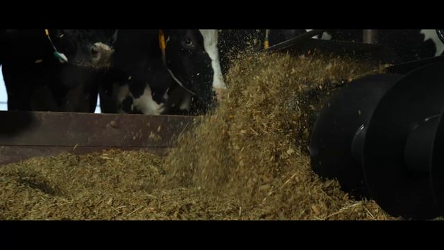 Подталкиватель-ворошитель кормов Кормилец, производство ООО 