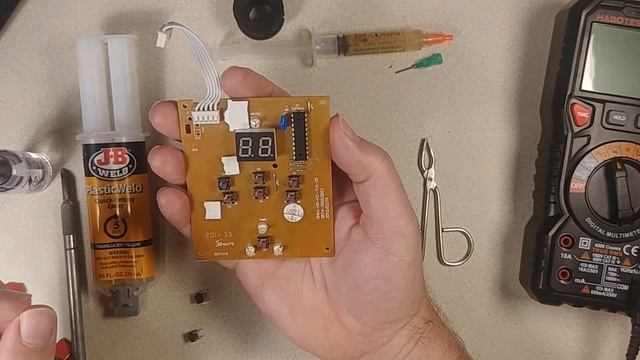 Honeywell Radiator Circuit Board Repair and Fault Determination смотреть онлайн