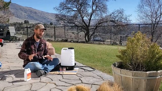 Does Liquid Iron ACTUALLY Turn A Lawn Green? смотреть онлайн