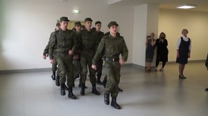 Образцовое прохождение торжественным маршем в ОЦ «НЬЮТОН». 10 класс