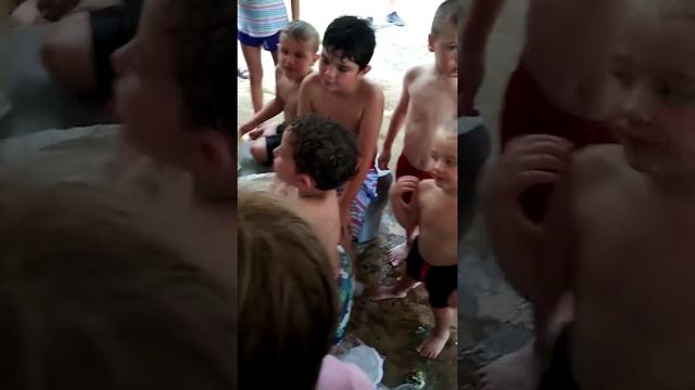 Max's birthday cont'd смотреть онлайн