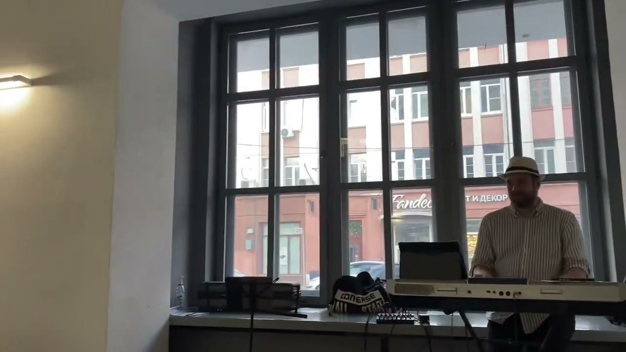 “Mack the knife” смотреть онлайн