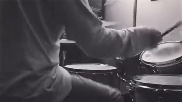 Drum Lick of the Week #85 when the coffee hits смотреть онлайн