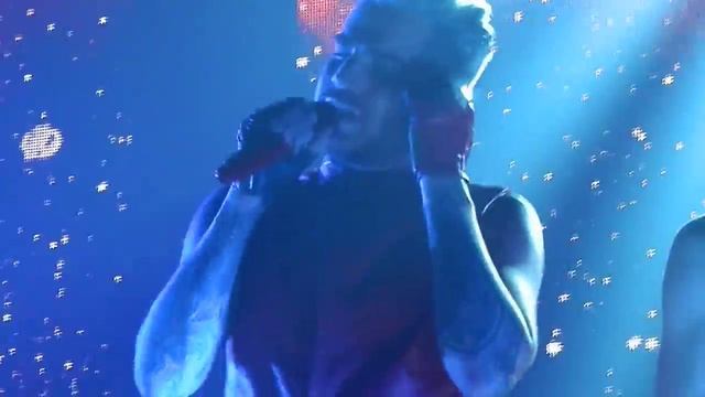 Adam Lambert - Ghost Town (The Original High Tour Manchester 16/04/16) смотреть онлайн