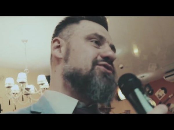 Ведущий Альберт Родин