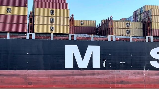 Good size MSC ARICA just floating down the river смотреть онлайн