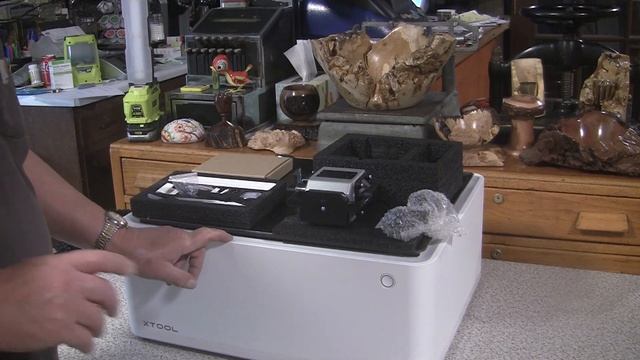 XTool M1 Laser Engraver/Cutter/Blade Cutting Introduction - First Part смотреть онлайн