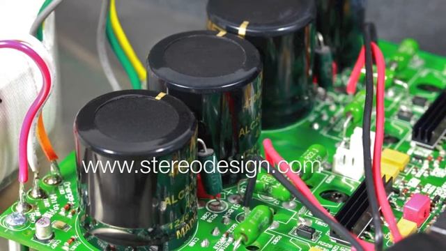 Stereo Design Naim Audio NAP 100 Amplifier In HD