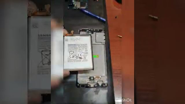 Замена дисплейного модуля на Samsung SM-A315F смотреть онлайн