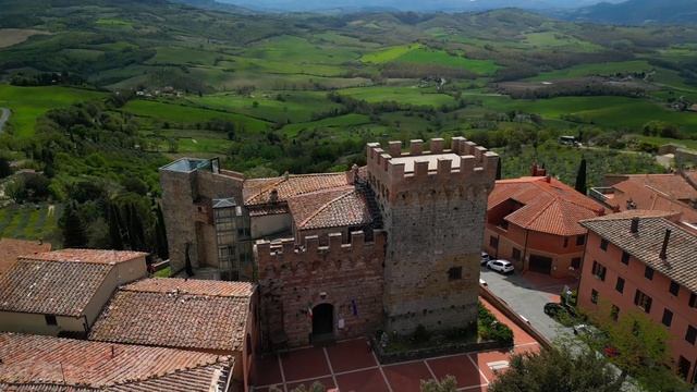 Borghi Toscana Casole D Elsa e Rocca Sillana смотреть онлайн