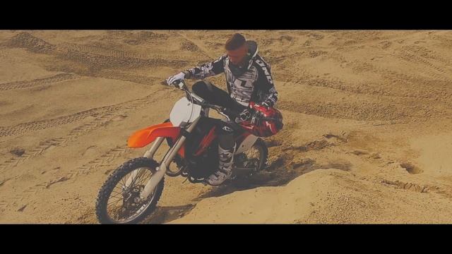 KTM SX 125 - Fót - homokbánya смотреть онлайн