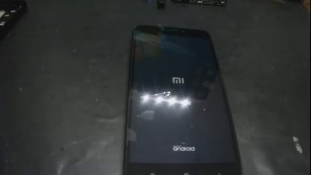 Замена дисплея на Xiaomi Redmi 4X смотреть онлайн