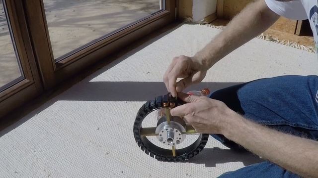 DIY Winding a Brushless BLDC 12 kW Motor смотреть онлайн
