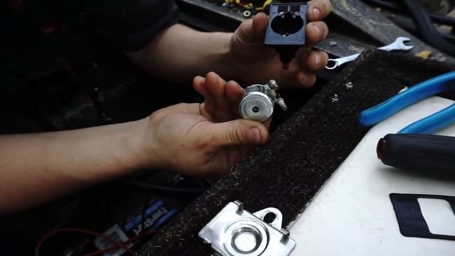 How to remove solenoid from case w/distractions Part 3 смотреть онлайн