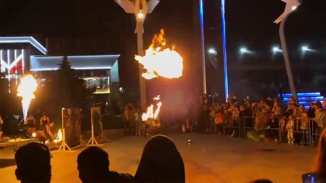 Show in Mariupol Square summer 2021 смотреть онлайн