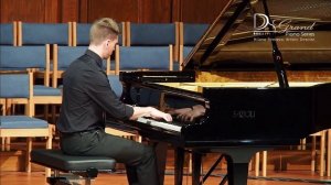 Сергей Рахманинов. Итальянская полька. Вячеслав Грязнов.
V. Gryaznov Rachmaninoff Italian Polka