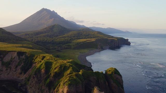 4205697-uhd_3840_2160_30fps