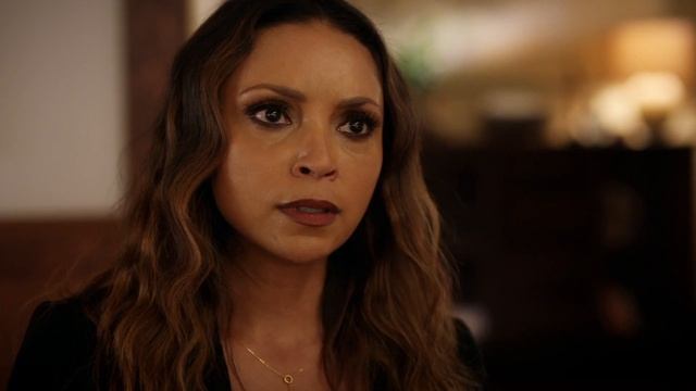 The Flash Attacks Central City "Armageddon, Part 2" SCENE (HD) смотреть онлайн