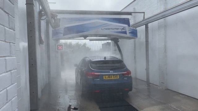 PDQ Laserwash 360 Plus at Charlie's Express Car Wash (Ascona) смотреть онлайн