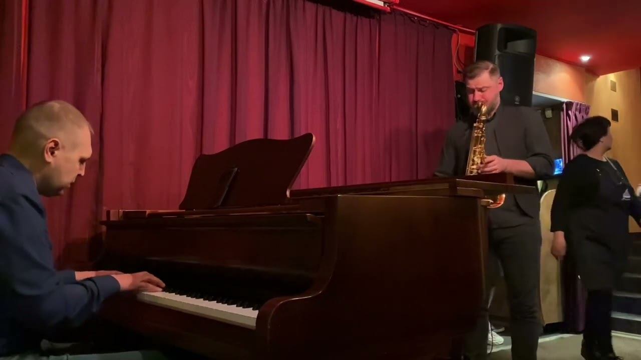 “Someday my prince will come” смотреть онлайн