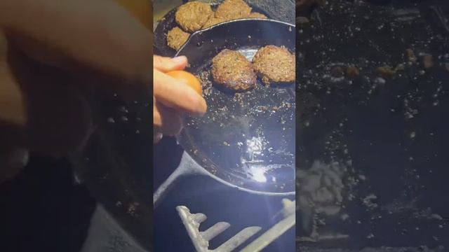 Burgers Ignite at Campsite #outdoorcooking смотреть онлайн